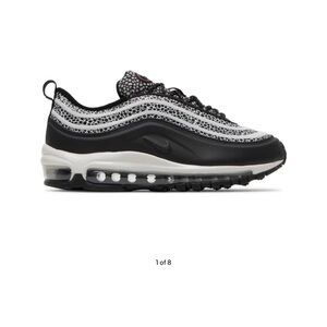 Woman’s NIKE se SAFARI AIR MAX 97 never worn!! NWOT